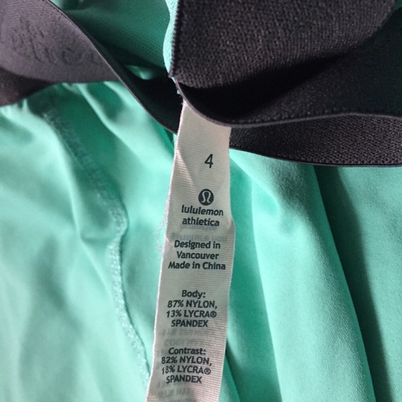 Lululemon Awareness tank - Picture 4 of 5